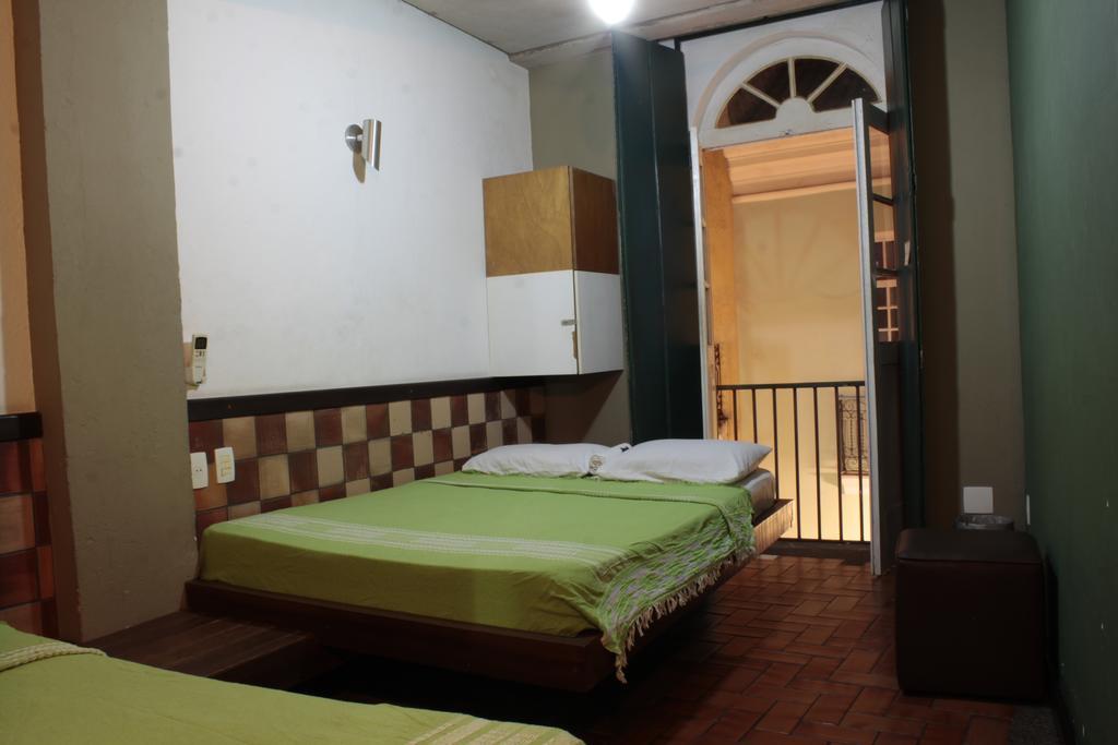 Laranjeiras Hostel Salvador Bagian luar foto