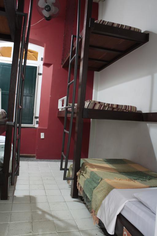 Laranjeiras Hostel Salvador Bagian luar foto