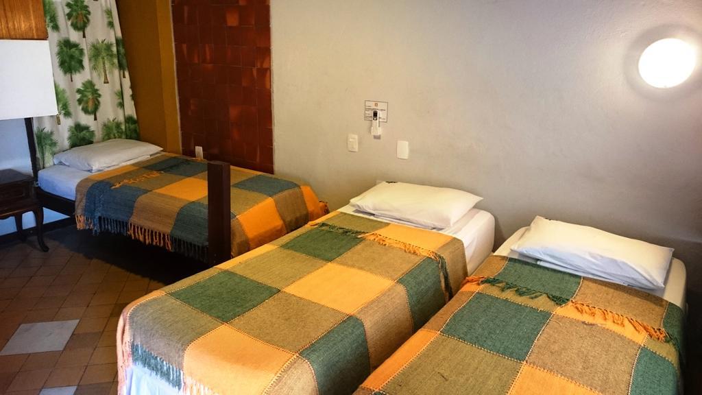 Laranjeiras Hostel Salvador Bagian luar foto