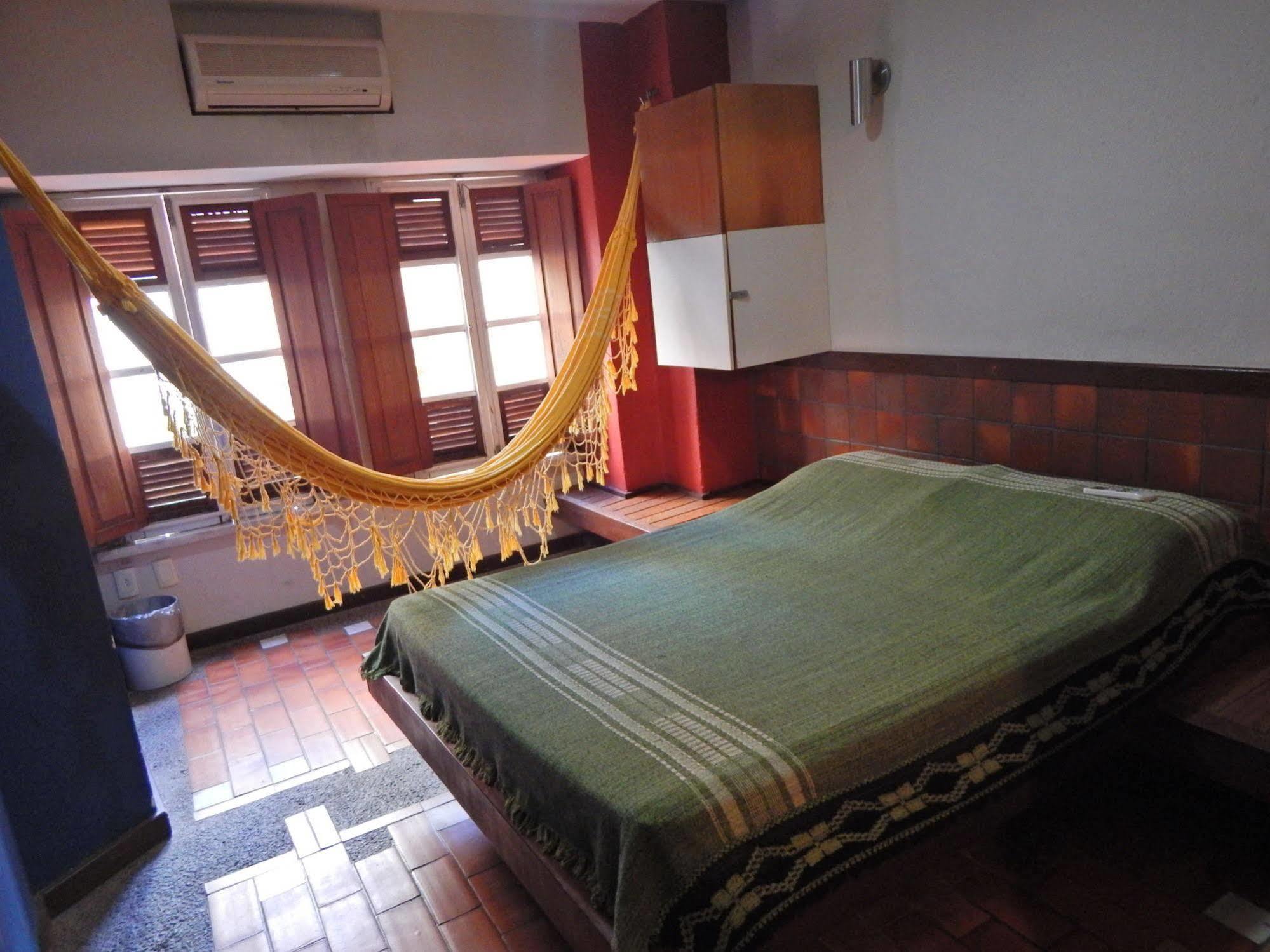 Laranjeiras Hostel Salvador Bagian luar foto